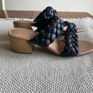 Dolce Vita Stacey Black Braided Slip On Block Wooden Heel Sandal Size 8.5
